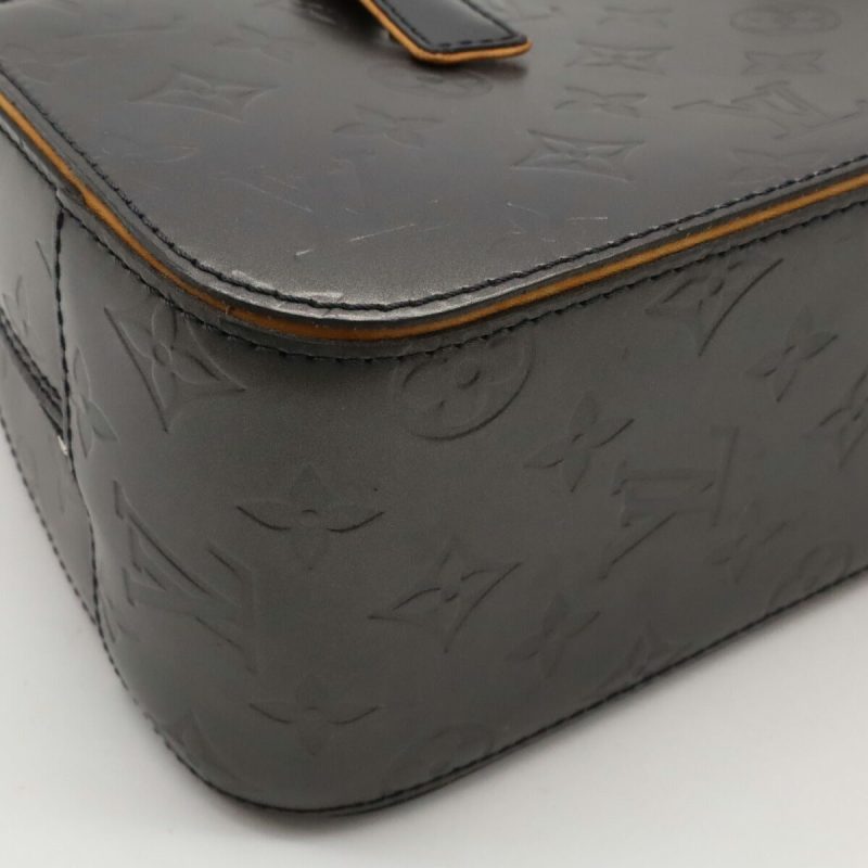Louis Vuitton Monogram Mat Shelton Handbag - Barde - Image 3
