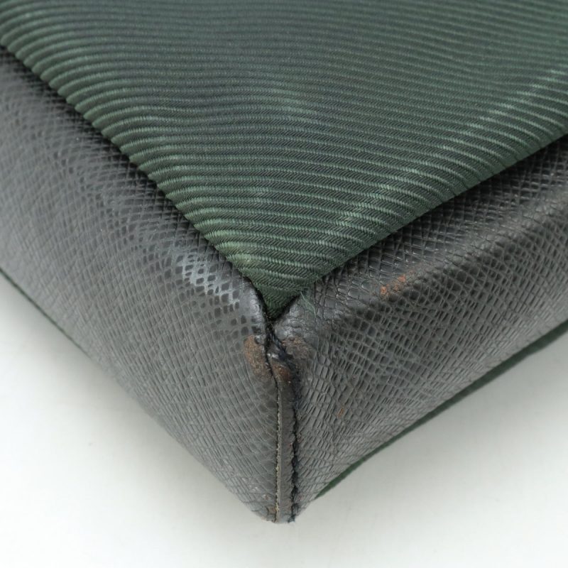 Louis Vuitton Taiga Canvas Leather Saratov PM Bag - Barde - Image 3