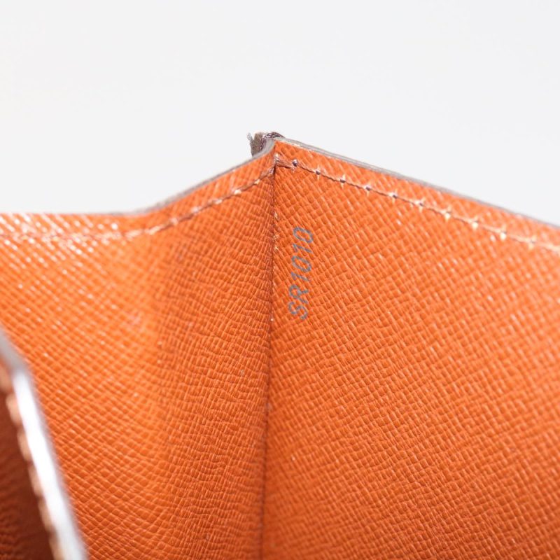 Louis Vuitton Serviette Conseiller  Canvas Handbag - Barde - Image 6