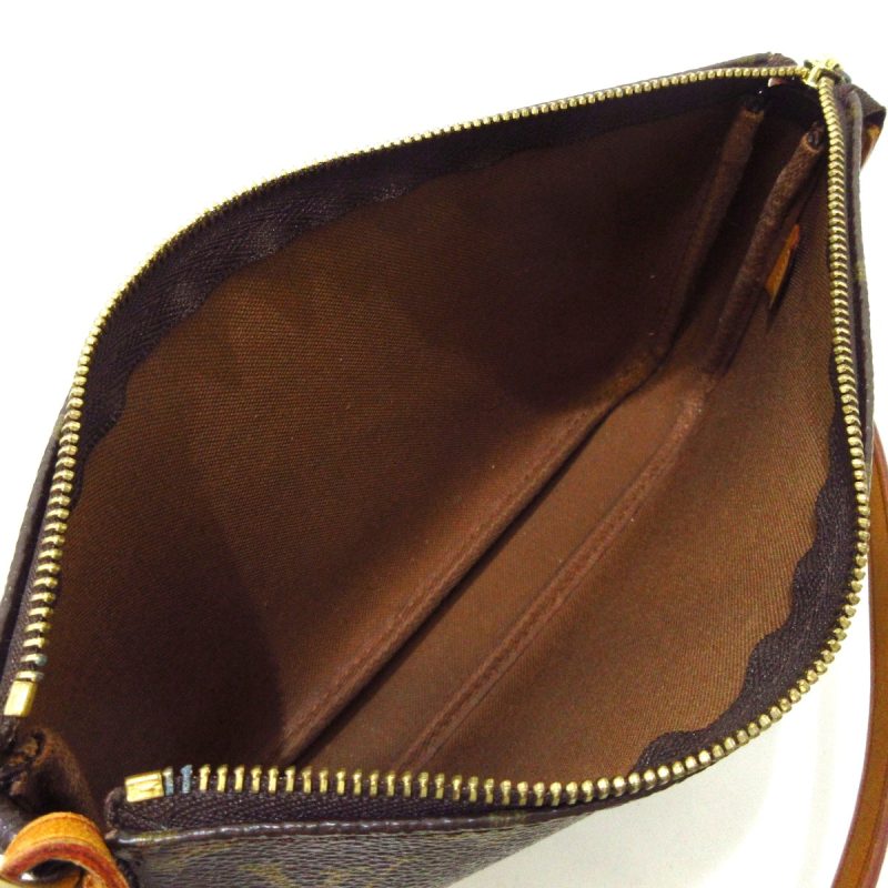 Louis Vuitton Pochette Accessoire  Canvas Clutch Bag - Barde - Image 5