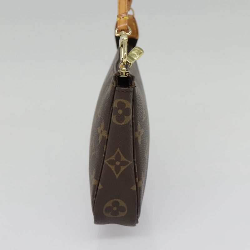 Louis Vuitton Pochette Accessoire  Canvas Clutch Bag - Barde - Image 4
