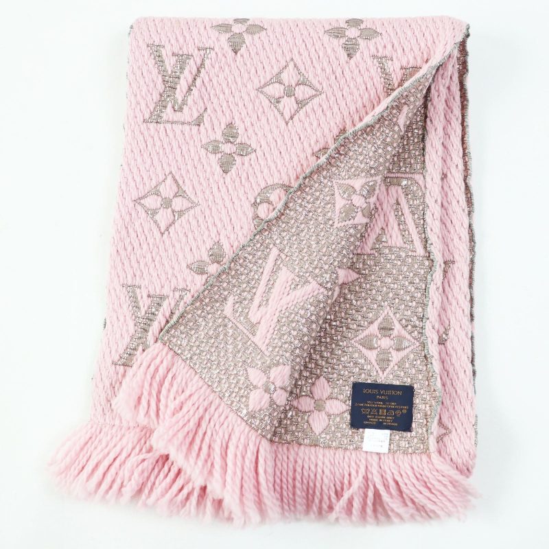 Louis Vuitton Monogram Scarf Rose Valerine - Barde - Image 3