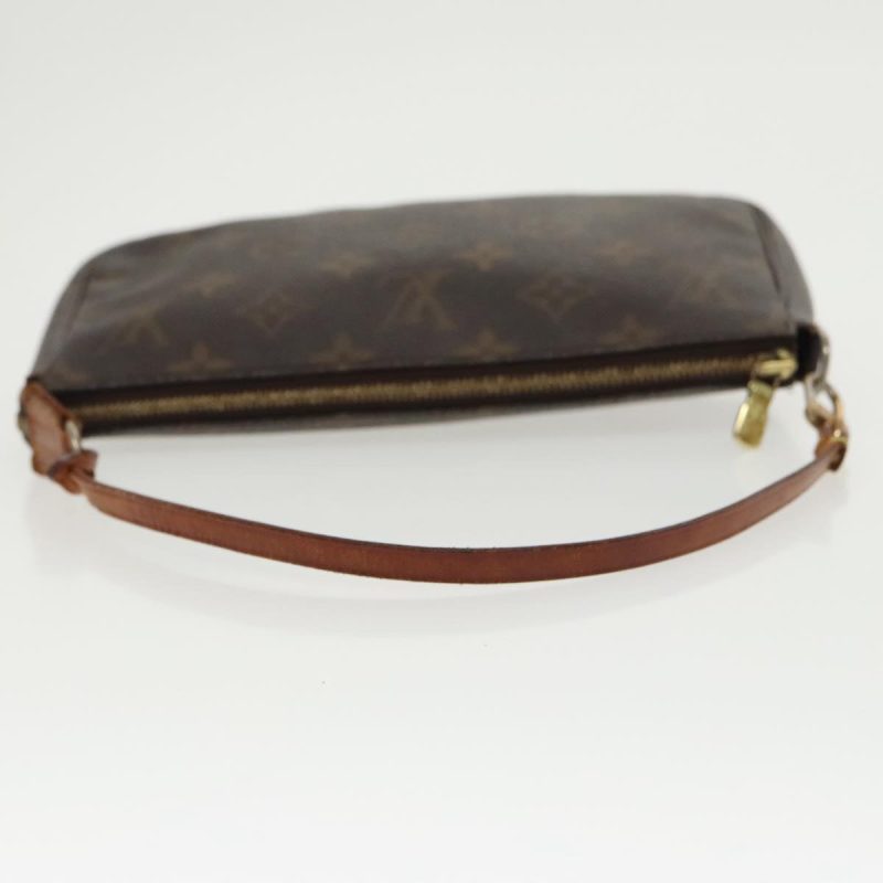 Louis Vuitton Pochette Accessoire  Canvas Clutch Bag - Barde - Image 5