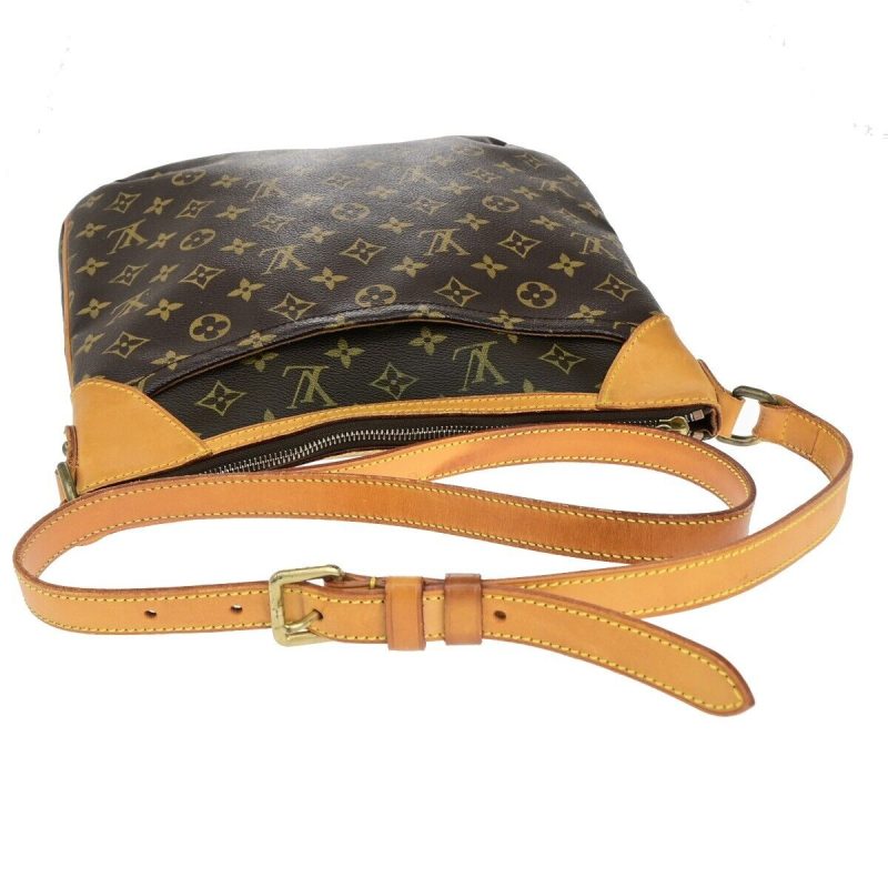 Louis Vuitton Odeon  Canvas Shoulder Bag - Barde - Image 4