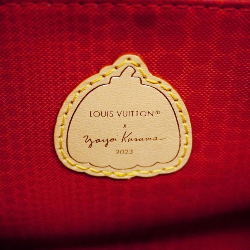 Louis Vuitton Onthego  Canvas Handbag - Barde - Image 6