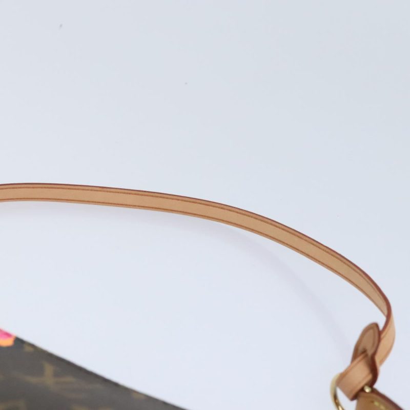 Louis Vuitton Pochette Accessoire  Canvas Clutch Bag - Barde - Image 6
