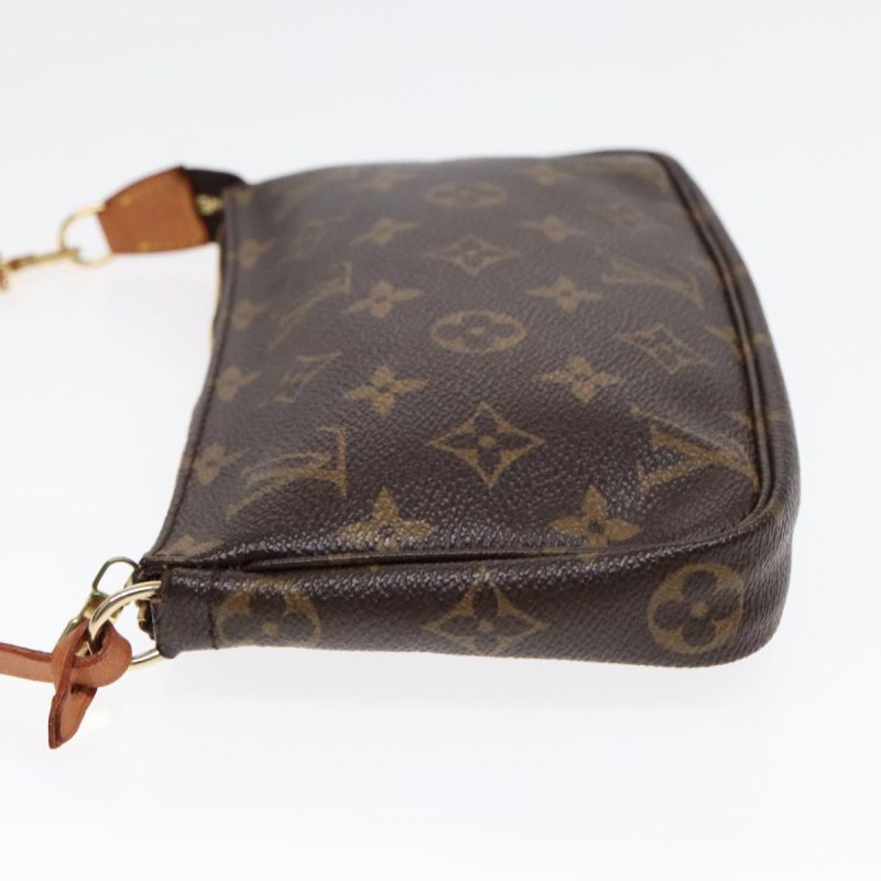 Louis Vuitton Pochette Accessoire  Canvas Clutch Bag - Barde - Image 4