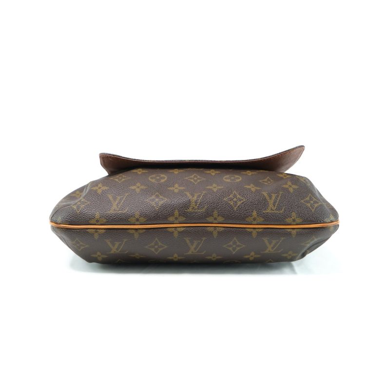 Louis Vuitton Monogram Musette Salsa GM Canvas Shoulder Bag in New Condition - Barde - Image 4
