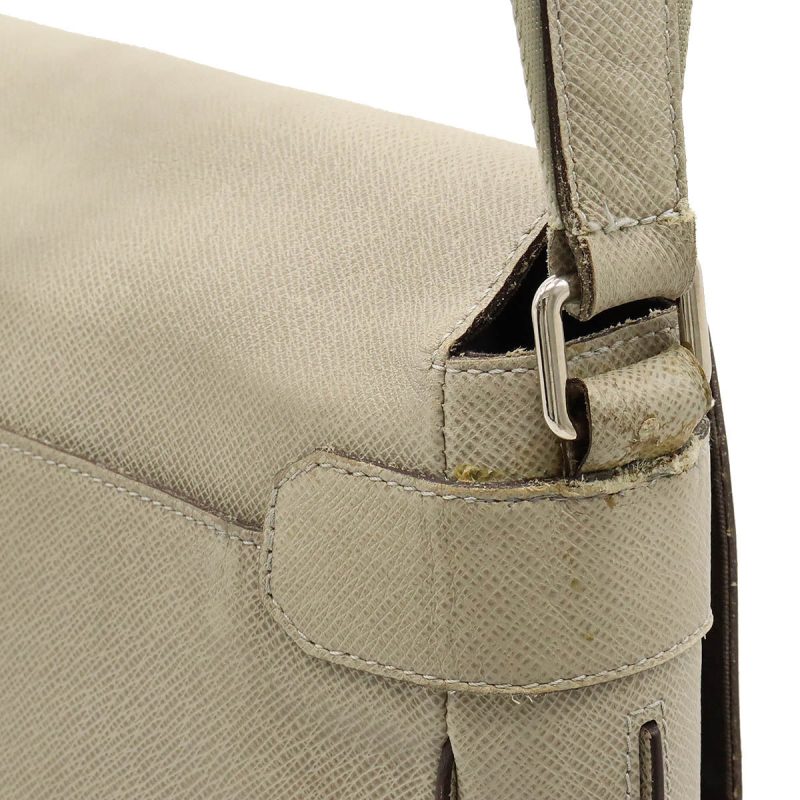 Louis Vuitton Taiga Leather Milo Messenger Bag M32633 - Barde - Image 8