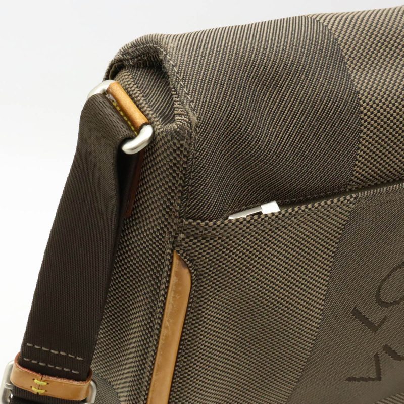 Louis Vuitton Damier Geant Messenger Bag M93030 - Barde - Image 8