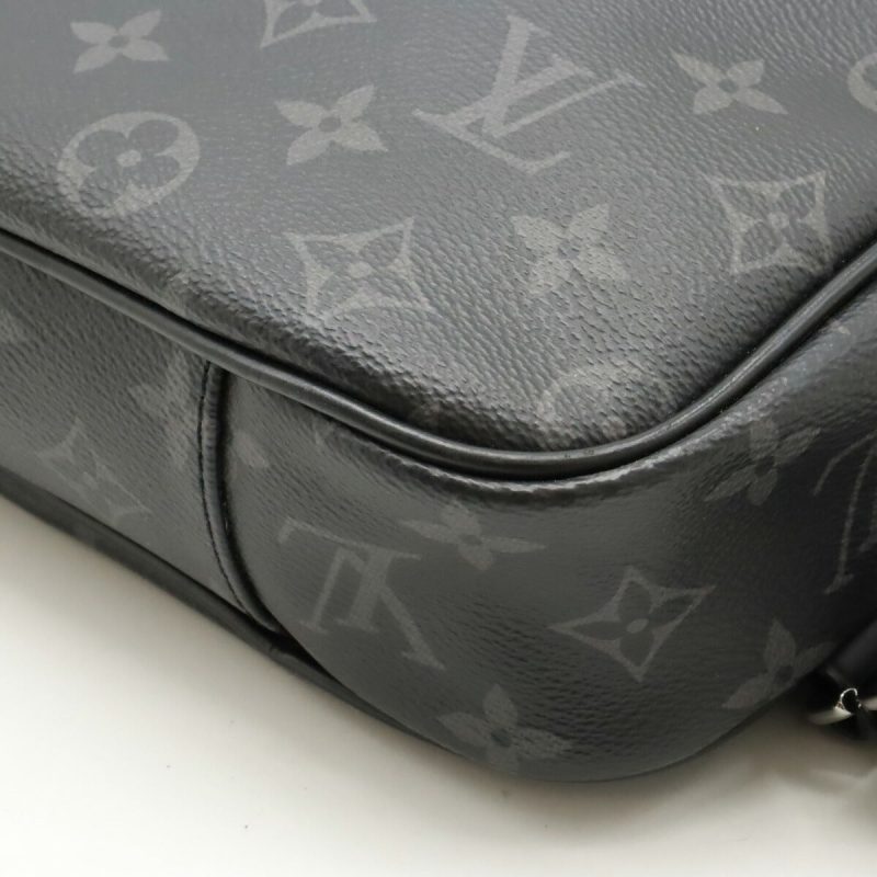 Louis Vuitton Monogram Eclipse Bum Bag M42906 - Barde - Image 3