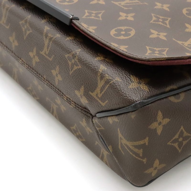 Louis Vuitton Monogram Macassar District MM Shoulder Bag M40934 - Barde - Image 3