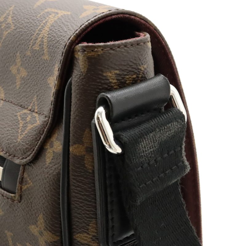 Louis Vuitton Monogram Macassar District MM Shoulder Bag M40934 - Barde - Image 6