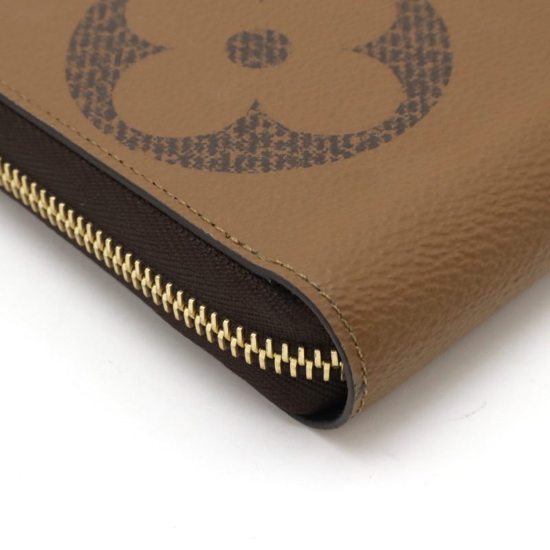 Louis Vuitton Monogram Giant Reverse Zippy Wallet - Barde - Image 3
