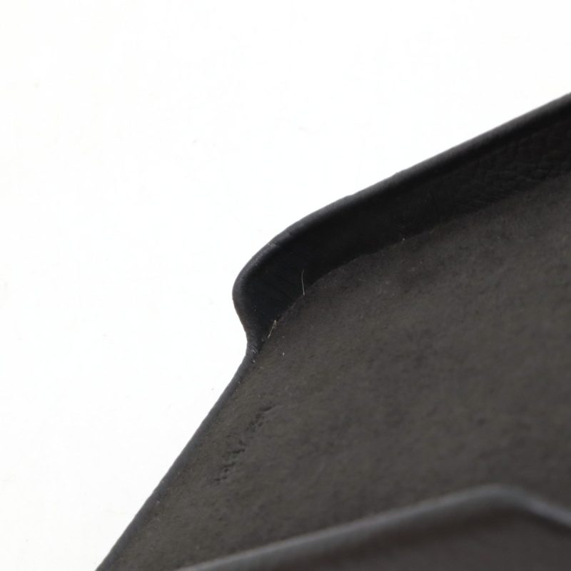 Louis Vuitton Monogram iPhone 15 Pro Max Case - Barde - Image 5