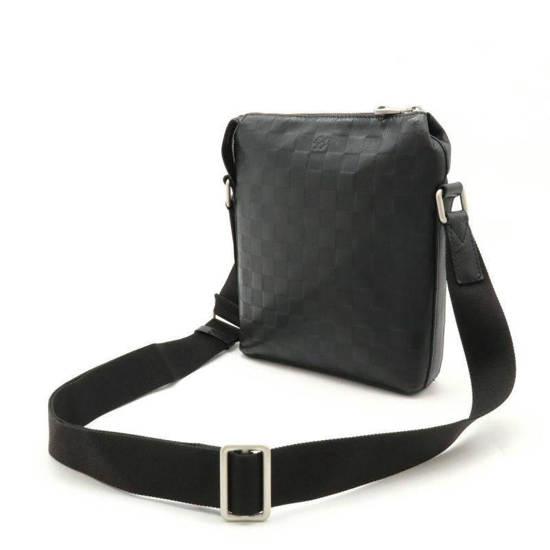 Louis Vuitton Damier Infini Discovery Messenger Bag Black - Barde - Image 2