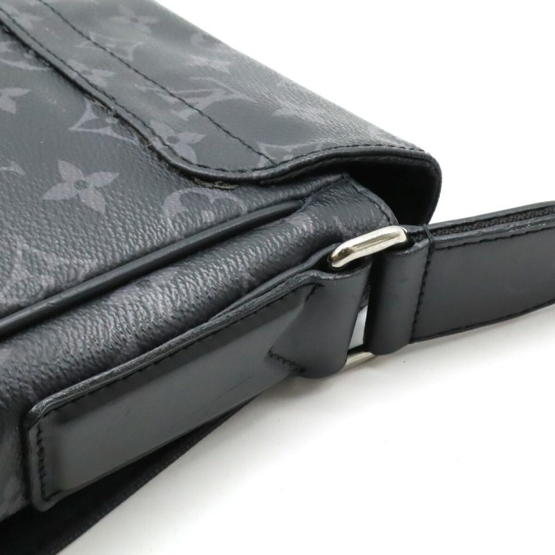 Louis Vuitton Monogram Eclipse District PM Messenger Bag M44000 - Barde - Image 8