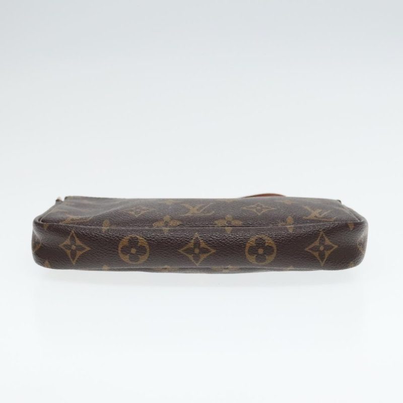 Louis Vuitton Pochette Accessoire  Canvas Clutch Bag - Barde - Image 6