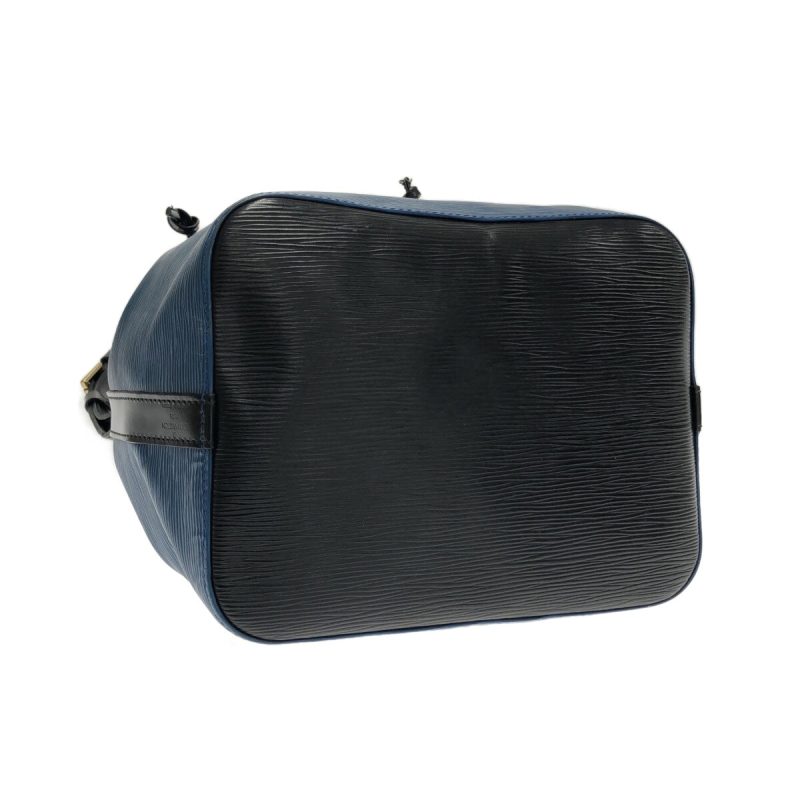 Louis Vuitton Petit Noé  Leather Shoulder Bag - Barde - Image 3