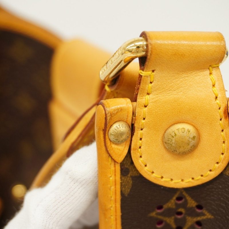 Louis Vuitton Perfo Musette  Canvas Shoulder Bag - Barde - Image 6