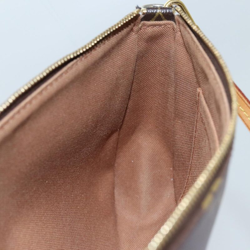 Louis Vuitton Pochette Accessoire  Canvas Clutch Bag - Barde - Image 5
