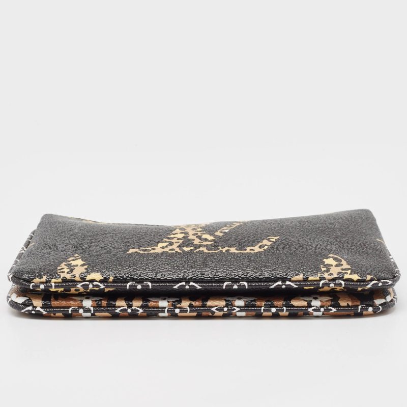 Louis Vuitton Multicolor Giant Monogram Canvas Jungle Double Zip Pochette - Barde - Image 5