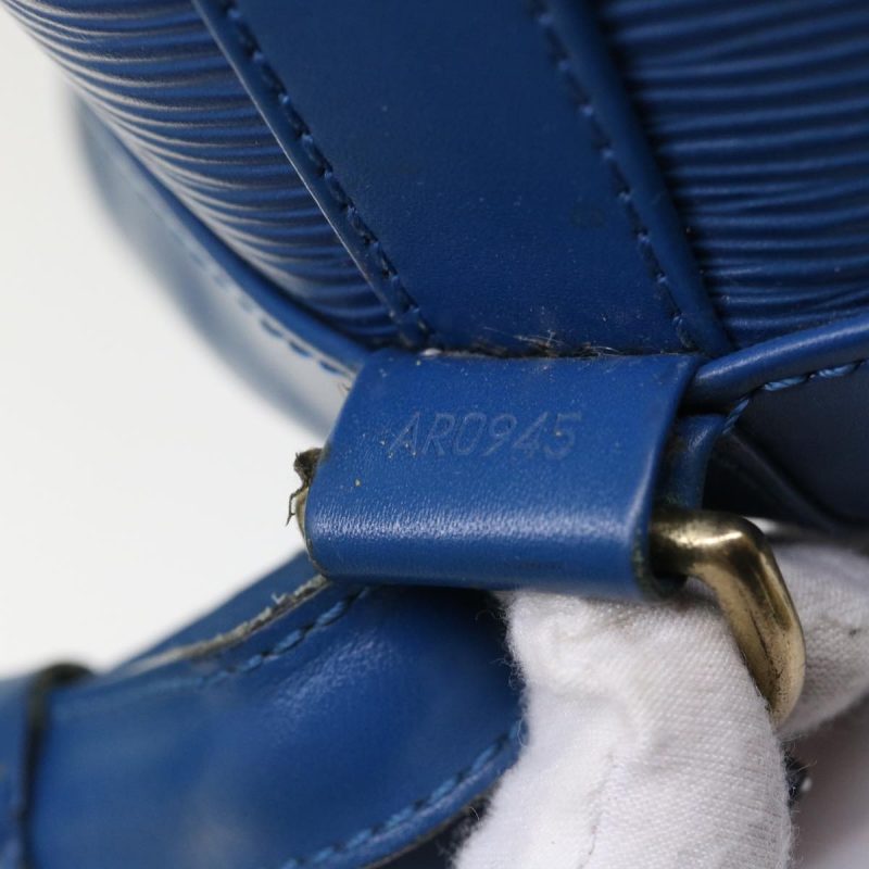Louis Vuitton Randonnée  Leather Shoulder Bag - Barde - Image 6