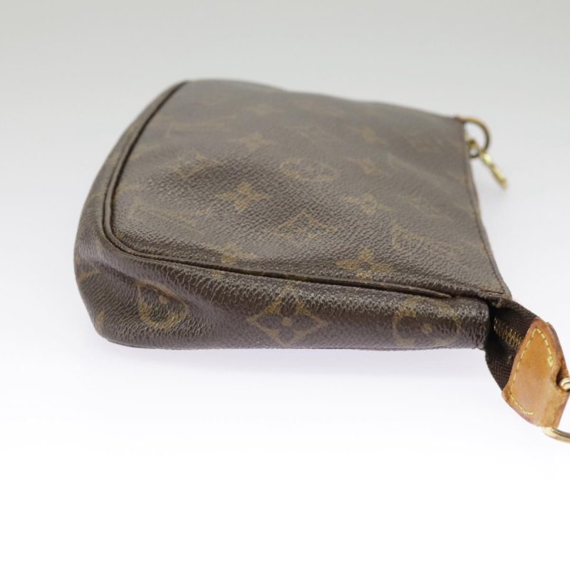 Louis Vuitton Pochette Accessoire  Canvas Clutch Bag - Barde - Image 4