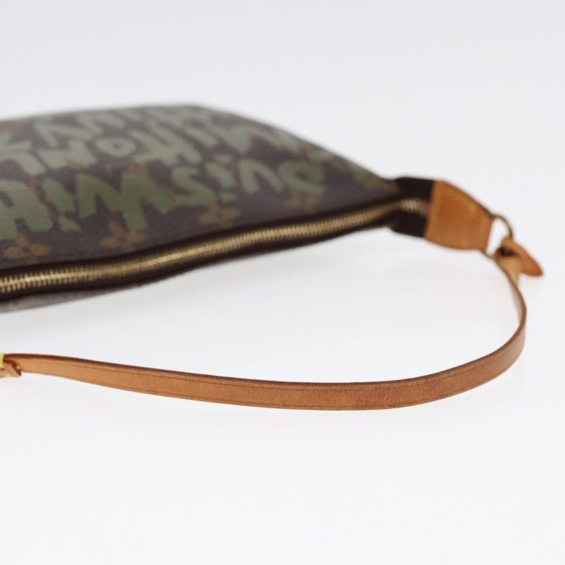 Louis Vuitton Pochette Accessoire  Canvas Clutch Bag - Barde - Image 4