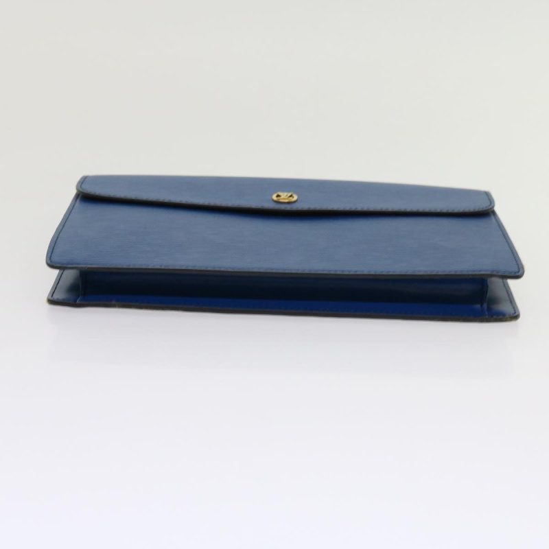 Louis Vuitton Montaigne  Leather Clutch Bag - Barde - Image 4