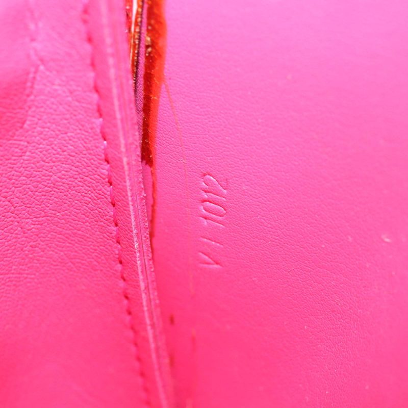 Louis Vuitton Pochette Accessoire  Leather Clutch Bag - Barde - Image 6