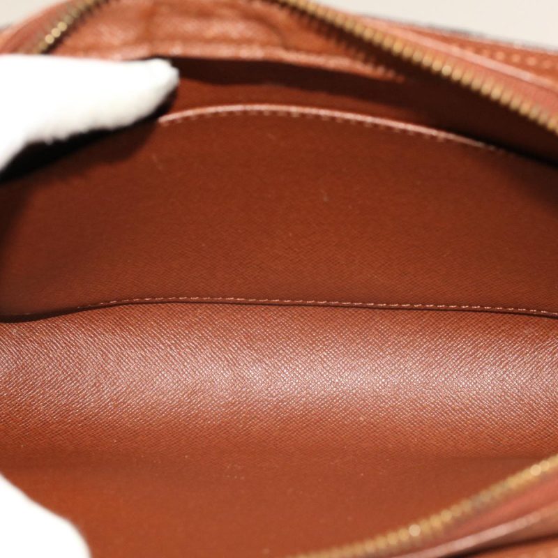 Louis Vuitton Orsay  Canvas Clutch Bag - Barde - Image 5