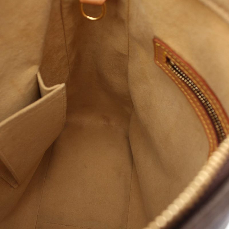 Louis Vuitton Looping GM Monogram Shoulder Bag - Barde - Image 5