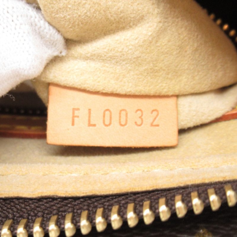 Louis Vuitton Looping MM Monogram Shoulder Bag - Barde - Image 7