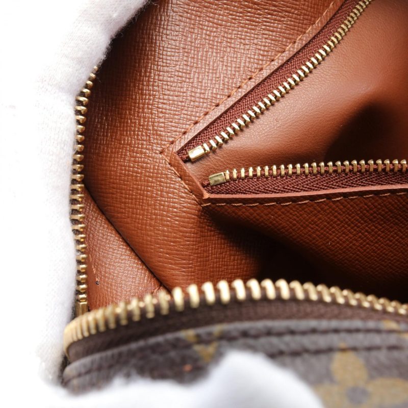 Louis Vuitton Nile Shoulder Bag Monogram M45244 - Barde - Image 5
