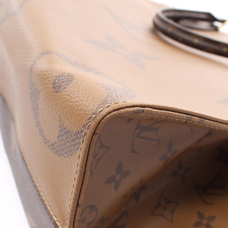 Louis Vuitton OnTheGo MM Monogram Giant Reverse Tote Bag M45321 - Barde - Image 6