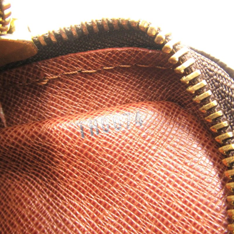 Louis Vuitton Amazon Shoulder Bag Monogram Brown - Barde - Image 8