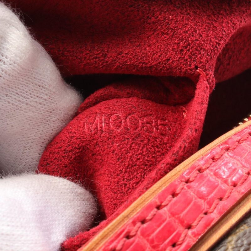 Louis Vuitton Monogram Cherry Handbag M95001 - Barde - Image 5