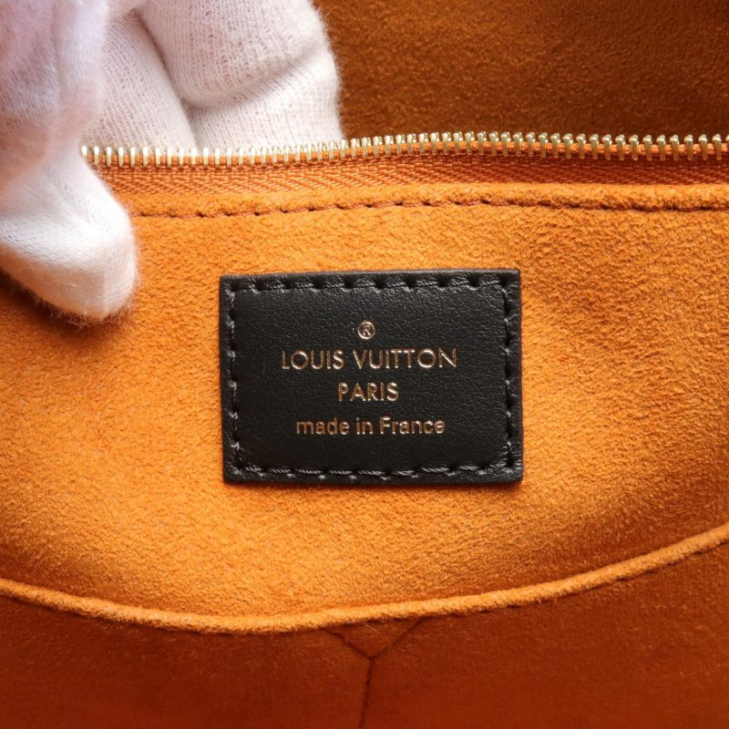 Louis Vuitton OnTheGo MM Monogram Noir Tote - Barde - Image 4