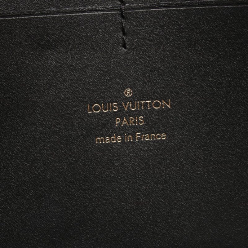 Louis Vuitton Dauphine Monogram Reverse Bum Bag M44586 - Barde - Image 4