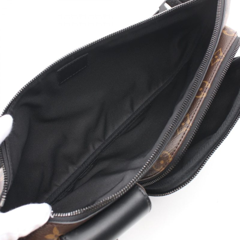 Louis Vuitton Christopher Bum Bag Monogram M45337 - Barde - Image 3