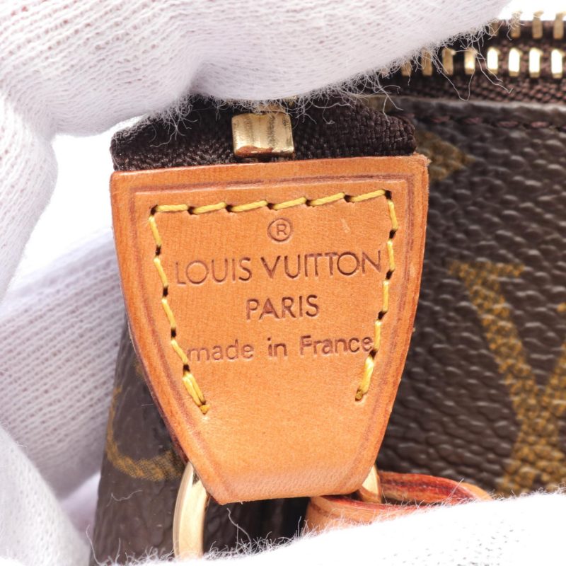 Louis Vuitton Monogram Pochette Accessoires Handbag - Barde - Image 4