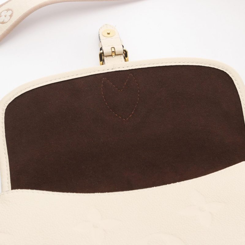 Louis Vuitton Diane Leather Shoulder Bag M46388 - Barde - Image 6