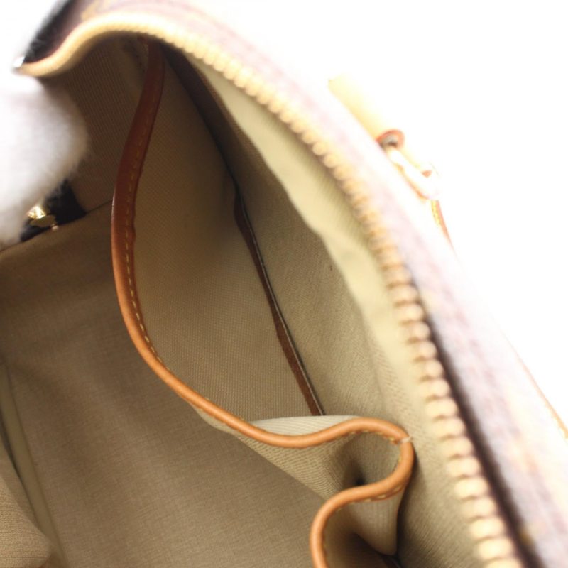 Louis Vuitton Monogram Doeville Handbag M47270 - Barde - Image 9