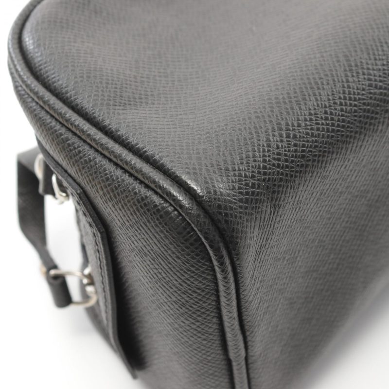 Louis Vuitton Leather Clutch Bag Black M32492 - Barde - Image 6