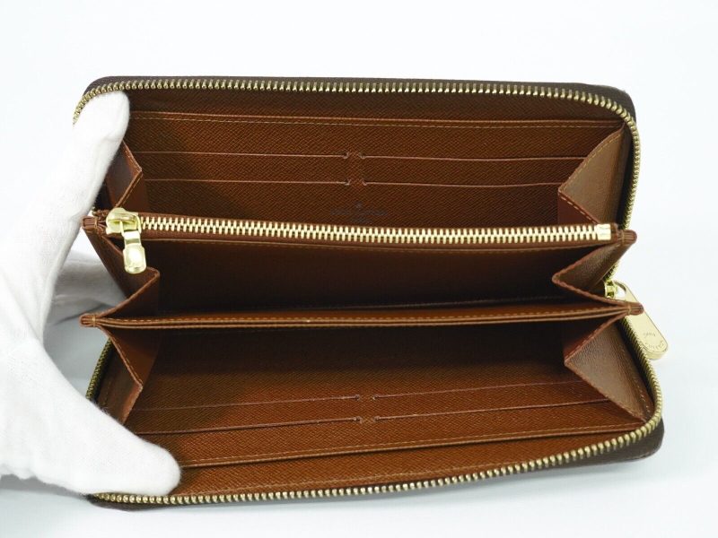 Louis Vuitton Portefeuille Zippy  Canvas Wallet - Barde - Image 4