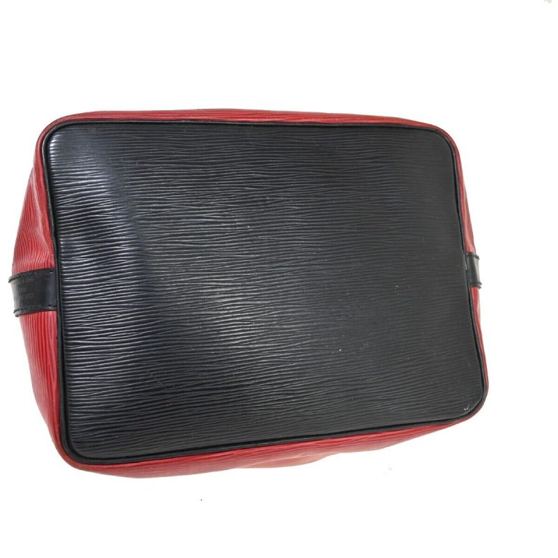 Louis Vuitton Petit Noé  Leather Shoulder Bag - Barde - Image 3