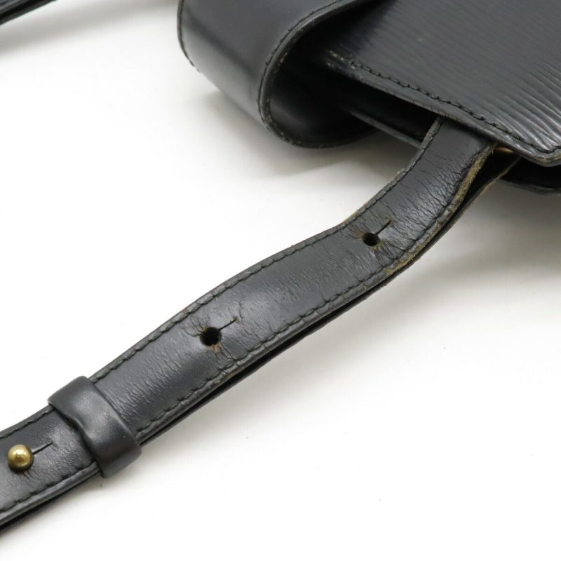 Louis Vuitton Epi Cluny Shoulder Bag Black - Barde - Image 6