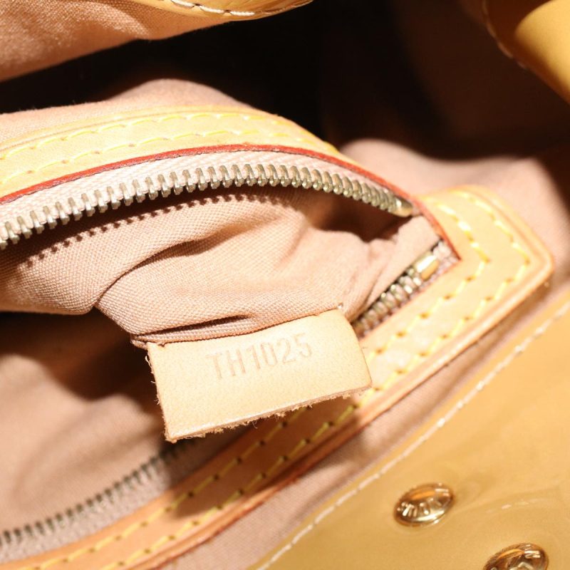 Louis Vuitton Reade  Patent Leather Handbag - Barde - Image 6