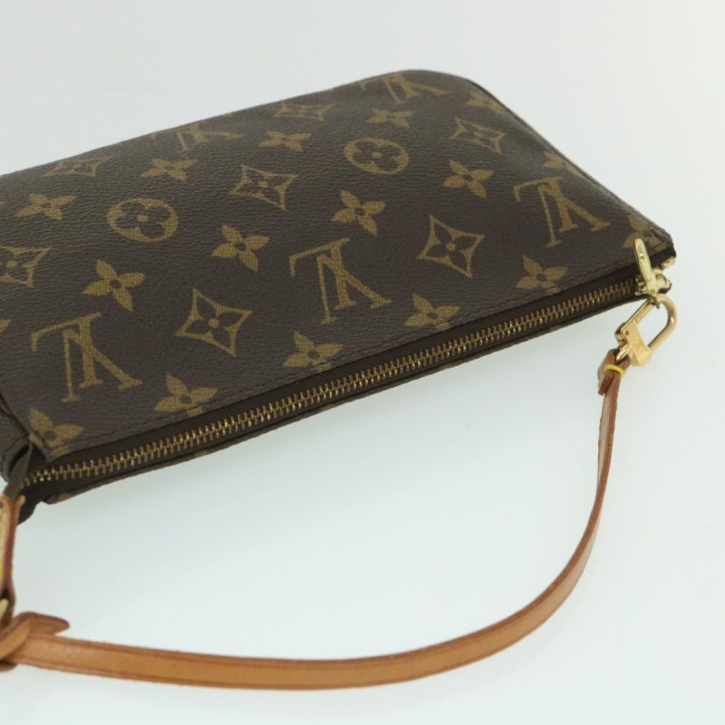 Louis Vuitton Pochette Accessoire  Canvas Clutch Bag - Barde - Image 4